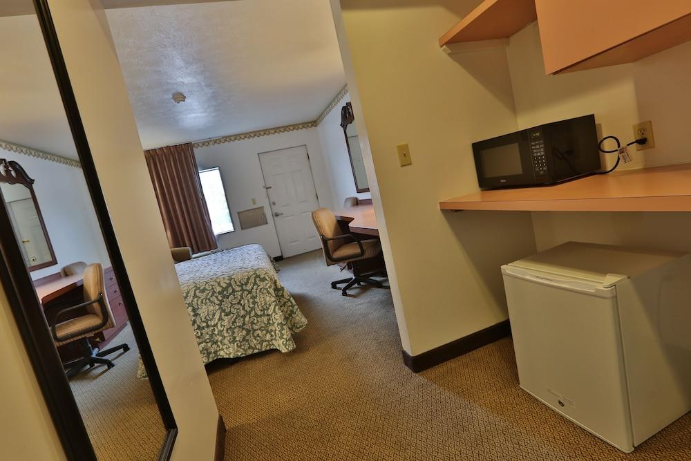 Nittany Budget Motel State College Exterior photo